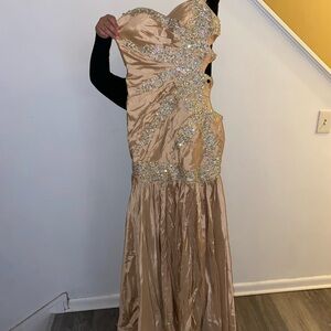 Elegant Champagne Prom Dress